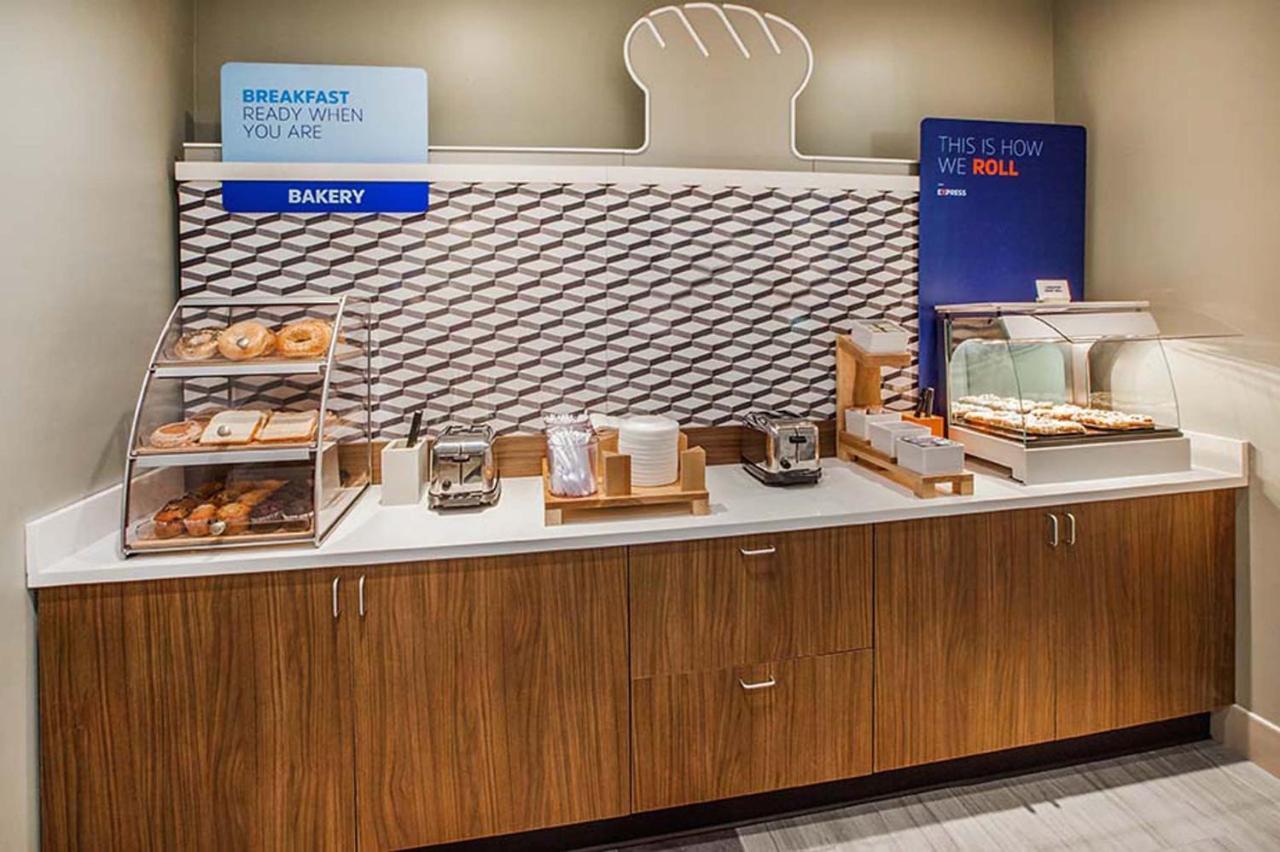 Holiday Inn Express Hotel & Suites Ashland By Ihg Экстерьер фото